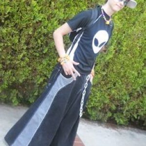 Pick Retro Fashion Fads To Revive To Know Your Age Group Quiz Big raver pants