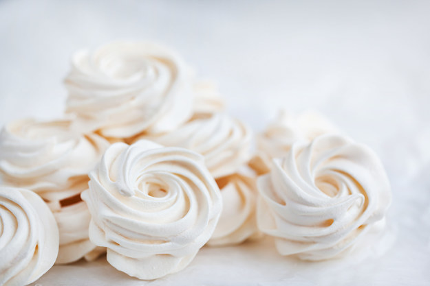 Which Christmas Character Are You? Quiz Meringues