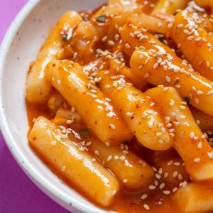 Build World Meal To Know Language You Should Learn Quiz Tteok-bokki (South Korean spicy rice cakes)