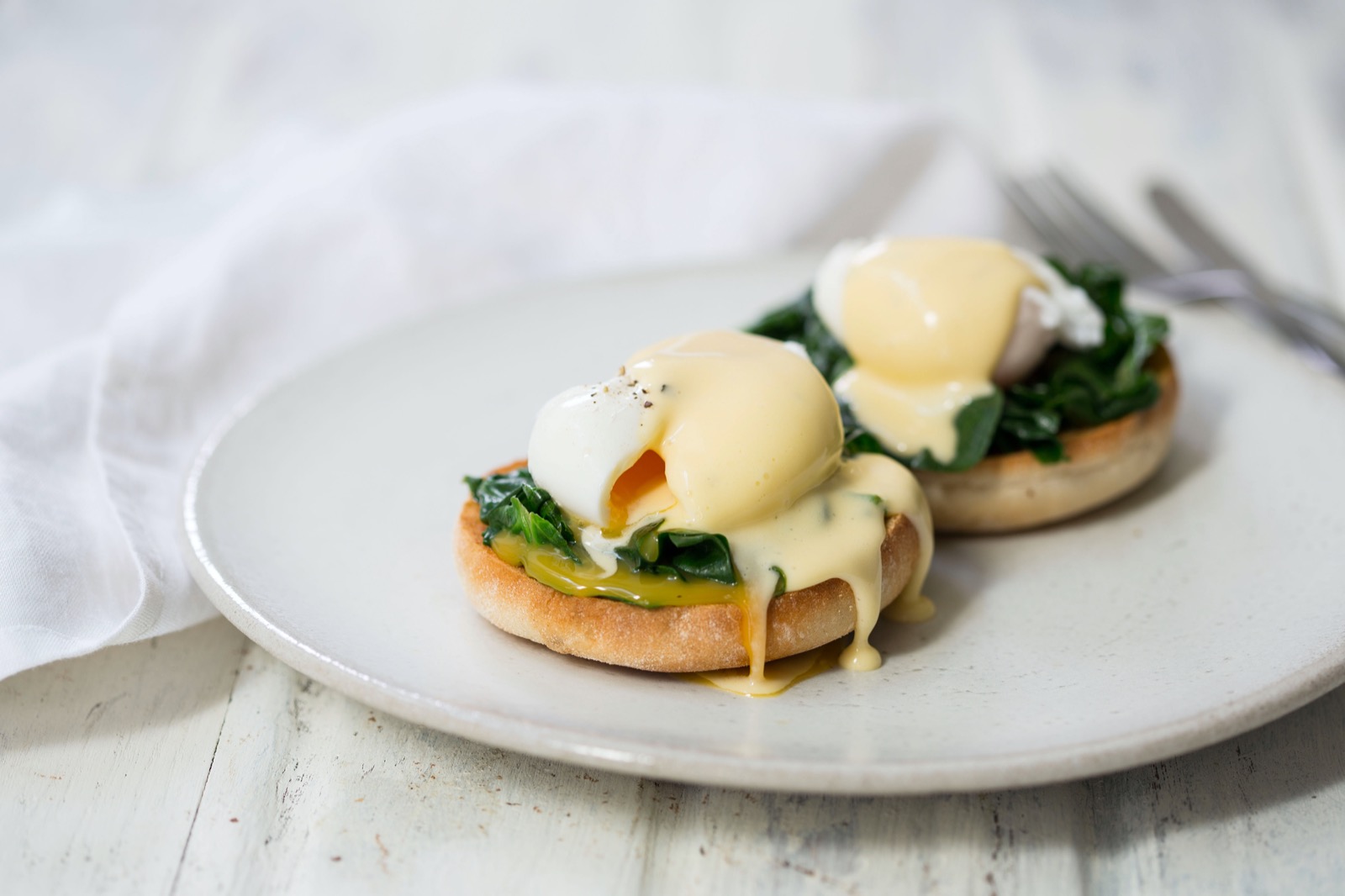 7 in 10 People Can’t Get Over 15/20 on This All-Rounded Trivia Challenge — Can You Impress Me? Eggs Florentine