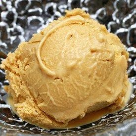 Ice Cream Buffet Quiz🍦: What's Your Foodie Personality Type? Butterscotch ice cream