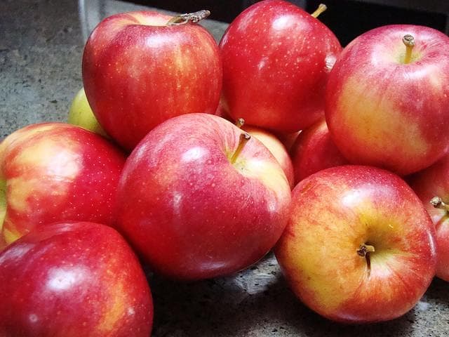 Can You Fill in the Blanks for These Common and Maybe Not-So-Common Sayings? Gala apples