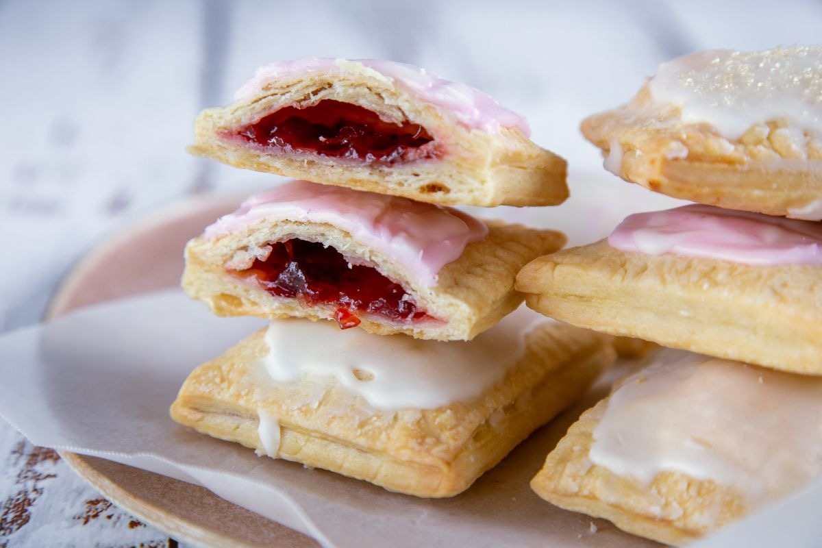 Strawberry cardamom puff pastry pop-tarts