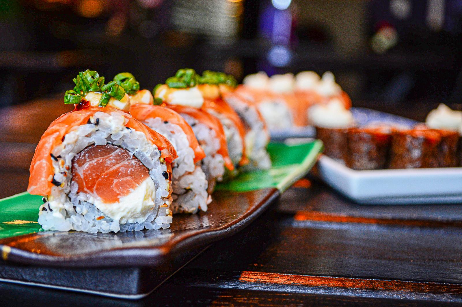🍴 Design a Menu for Your New Restaurant to Find Out What You Should Have for Dinner Sushi