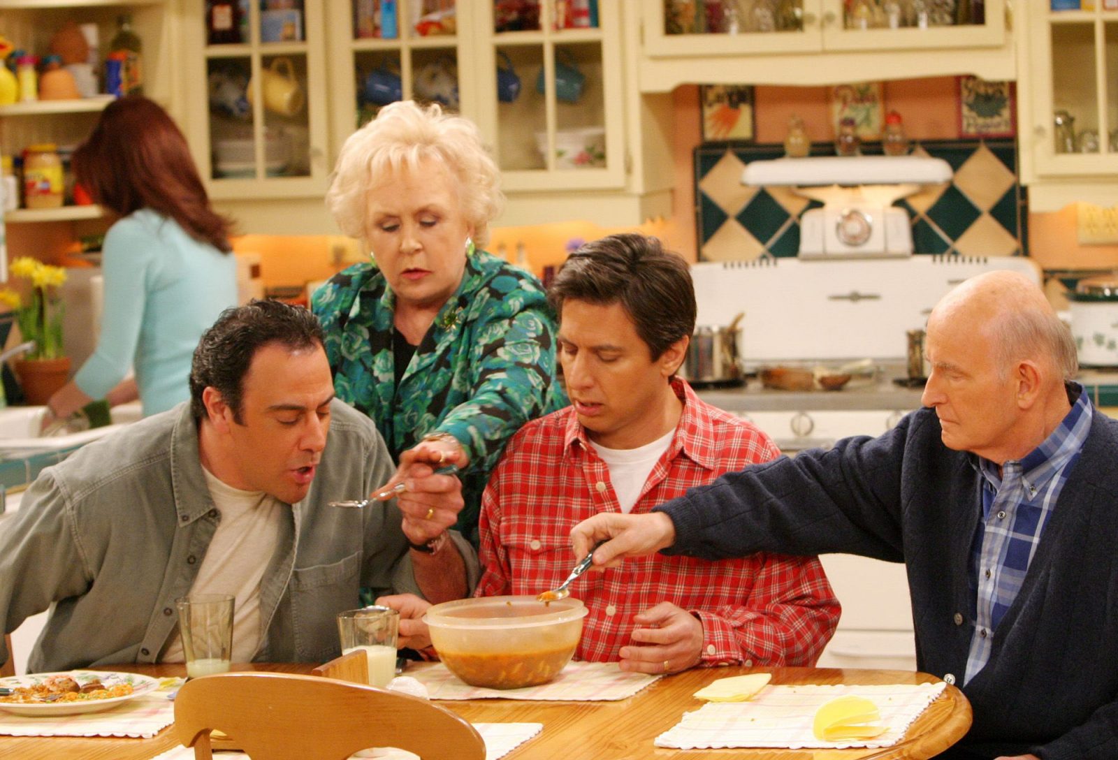Do You Remember These TV Shows That Aired in the ’90s? Everybody Loves Raymond