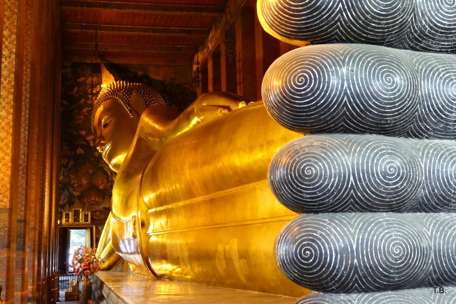 Can You Pass This 40-Question Geography Test That Gets Progressively Harder With Each Question? Wat Pho, Temple of the Reclining Buddha, Bangkok, Thailand