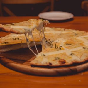 Food Quiz 🍓! What Dog Breed 🐶 Is Your Perfect Match? Cheese pizza