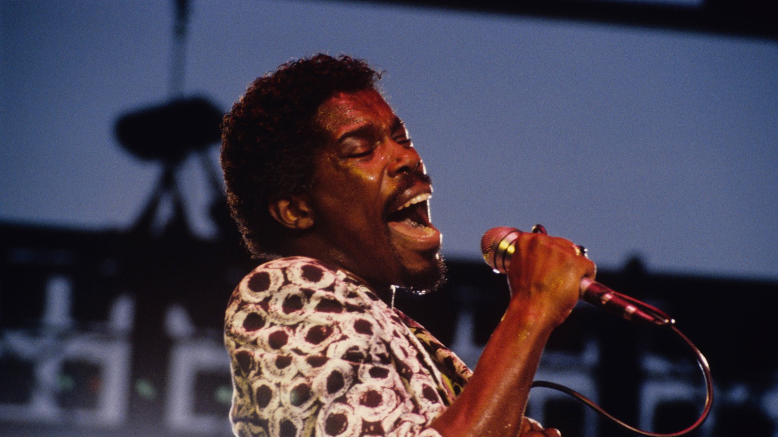 Make an 🎵 ’80s Playlist from “A” to “Z” If You Want to Know the Color of Your Aura Billy Ocean