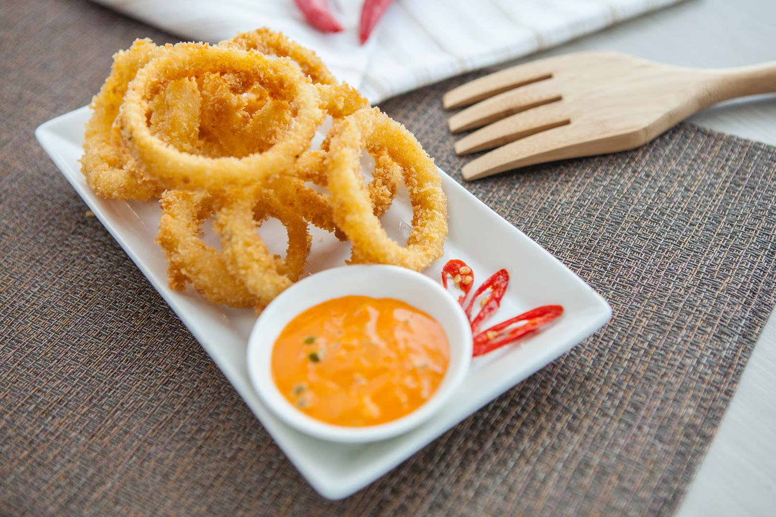 Eat Icky Foods & We'll Reveal Your Secret Dating Red Flag Quiz Calamari