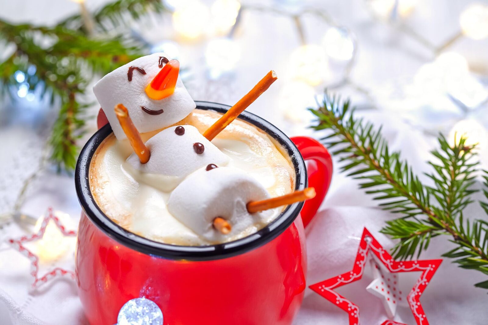 Snowman winter holiday drink