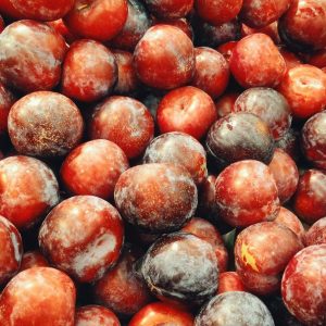 Which Fruity Cake Are You? Quiz Prunes