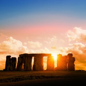 Stop Everything & Play This Travel Quiz To Know If You're Introvert Or Extrovert Stonehenge in England