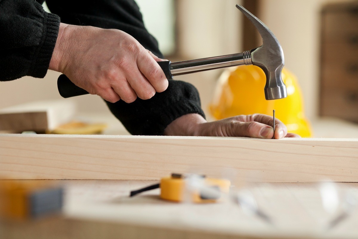 L Trivia Quiz hammering nails carpentry