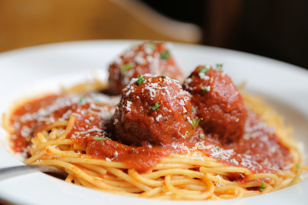 Can We Actually Guess the 😃 Mood You Are in RN Based on the Foods You Wanna Have? Spaghetti and Meatballs