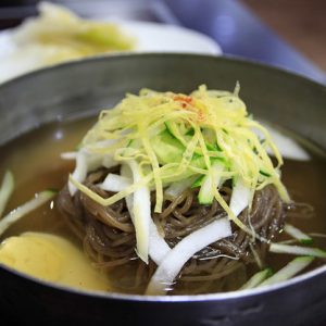 Eat Cold Foods For Day & I'll Give You Cool Nickname Quiz Naengmyeon (Korean cold noodles)