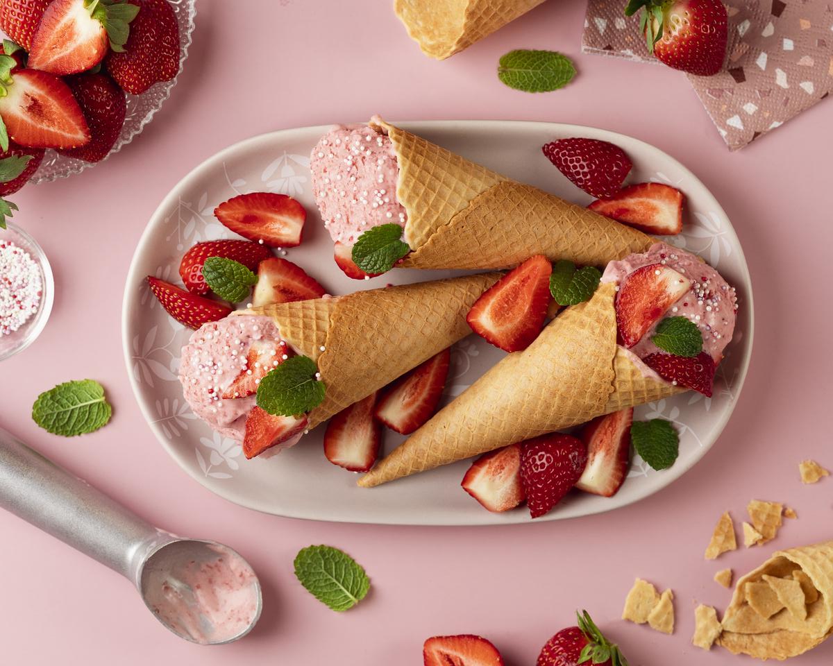 Strawberry ice cream