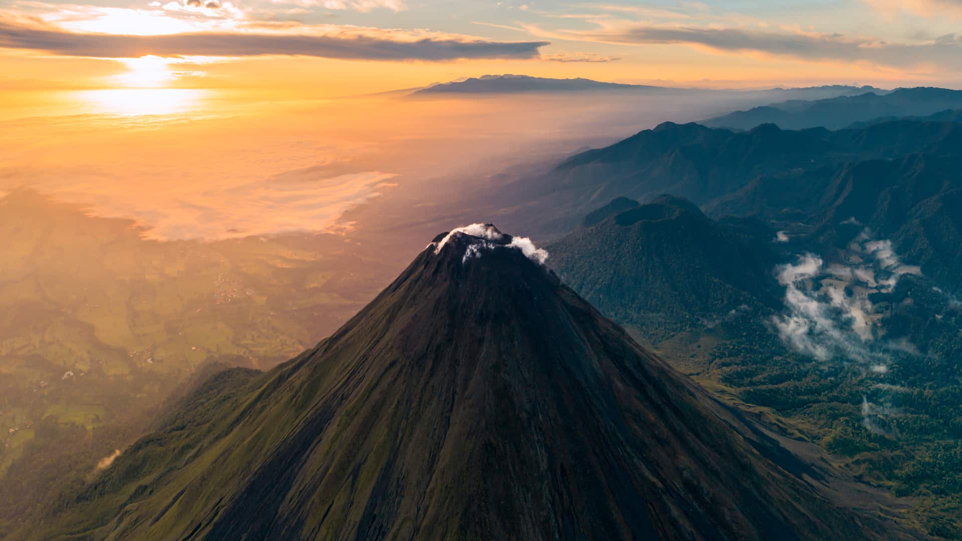 North American Countries Quiz Arenal Volcano, Costa Rica