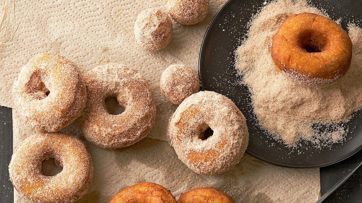 Pumpkin spice donuts doughnuts