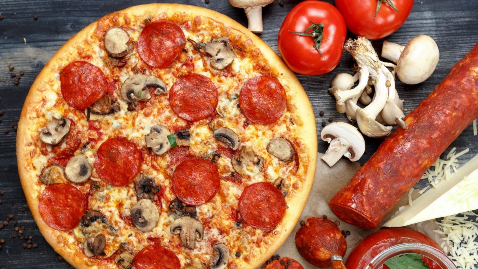 🍕 What’s Your Age Based on Your Comfort Food Choices? 🍰 Salami Sausage Pepperoni Mushroom Pizza