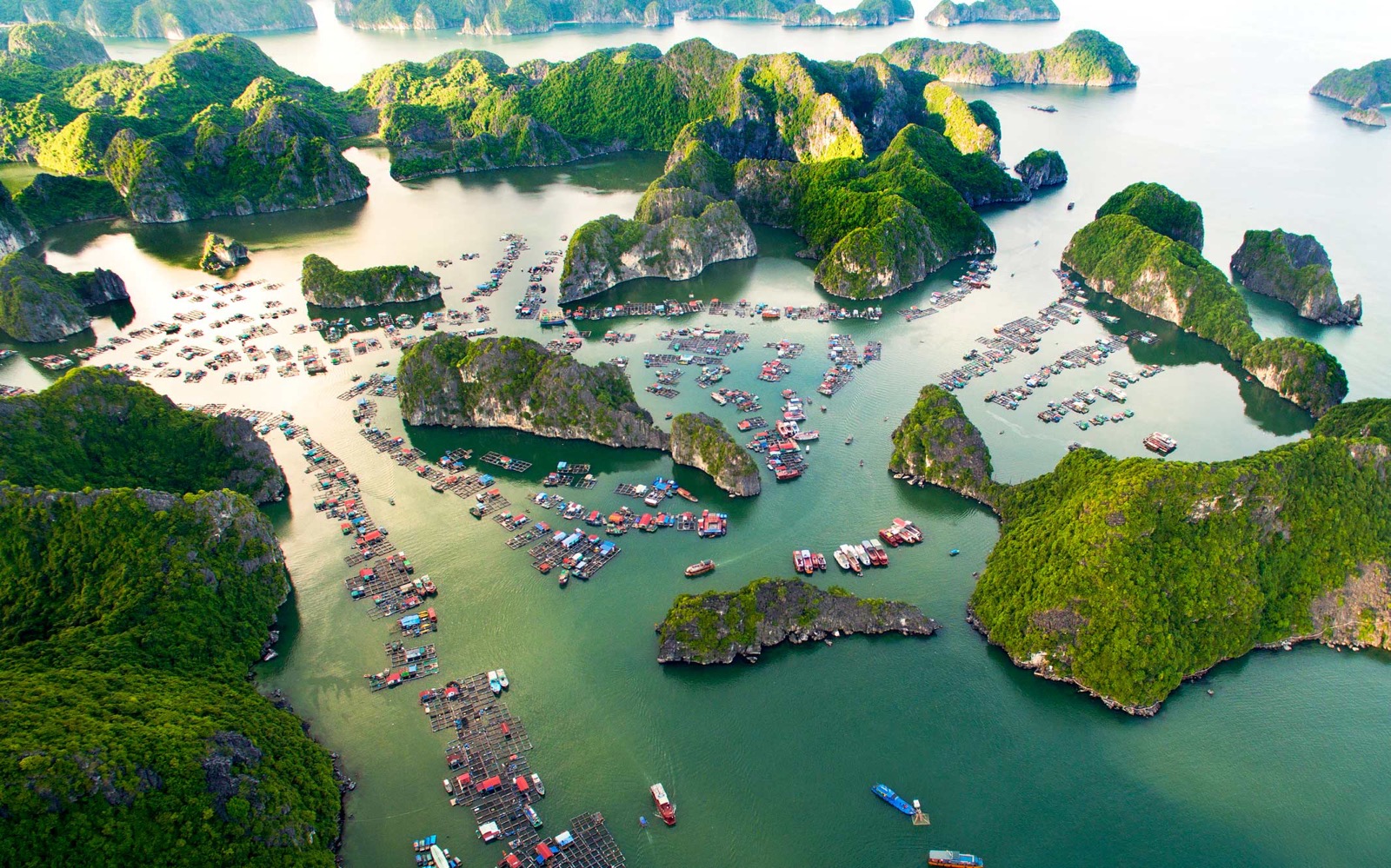 Can You Match These Extraordinary Natural Features to Their Respective Countries? Ha Long Bay, Vietnam