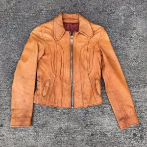 Can I Guess Age From Your ️ Vintage Shopping Choices? Quiz This vintage jacket