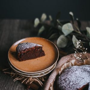 Eat Italian Foods & I'll Reveal Your Nonna Energy Level - Quiz Torta caprese (Italian flourless cake)