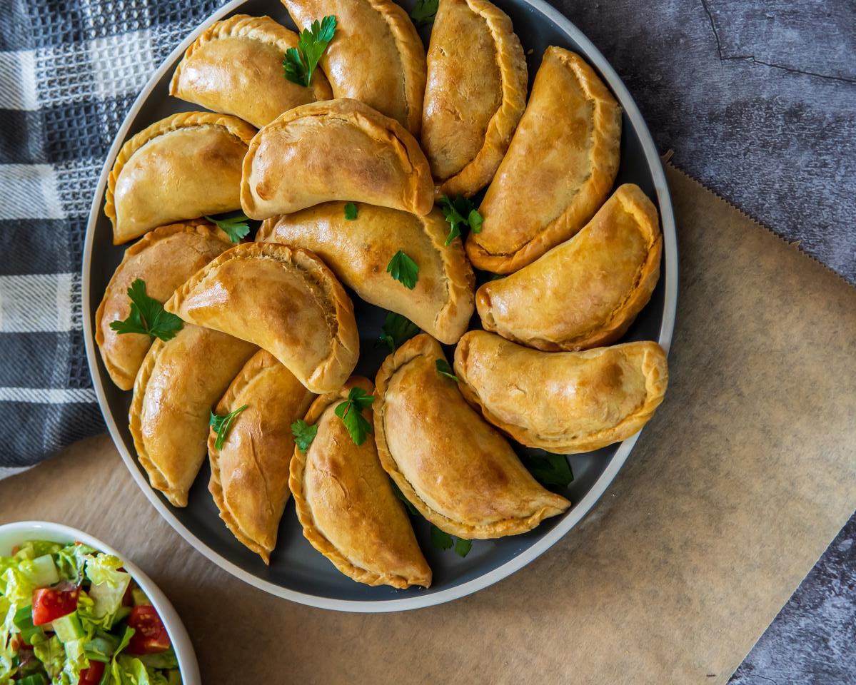 Eat A Fried Food Buffet & We'll Guess Your Age Quiz Empanadas