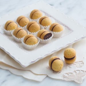 🍪 Craving Cookies and Coffee? ☕ This Quiz Will Tell You Which Brew Best Matches Your Personality Baci di dama (Italian hazelnut cookie with chocolate filling)