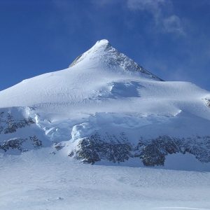 Curate A-Z Travel List To Know If You're Left/Right-Brained Quiz Vinson Massif, Antarctica