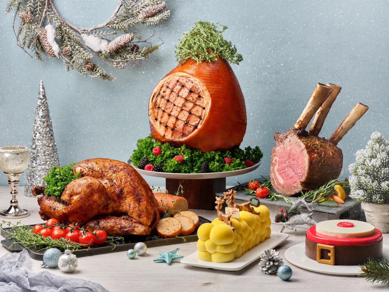 It’s Time to Find Out What Your 🥳 Holiday Vibe Is With the 🎄 Christmas Feast You Plan Christmas feast meats