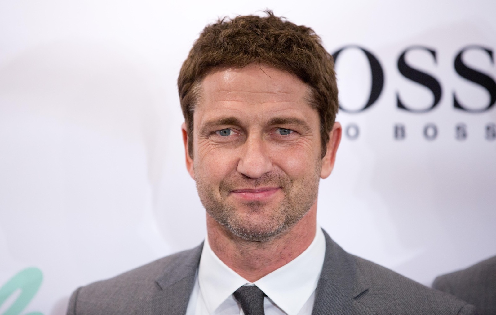 Decide If These Male Celebs Are Hot or Not and We’ll Use AI to Figure Out Your 👫🏻 Relationship Status Gerard Butler