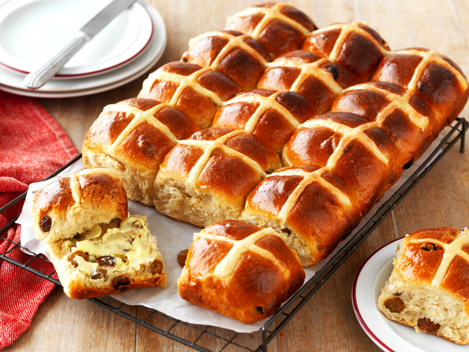 What Cake Matches Your Vibe? Hot cross buns