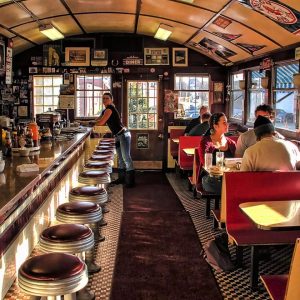 Are You A Pizza, A Burger, Sushi, Or A Salad? Quiz Classic diner