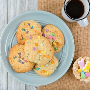 Ice Cream Feast Quiz 🍦: What Weather Are You? 🌩️ Confetti cookie