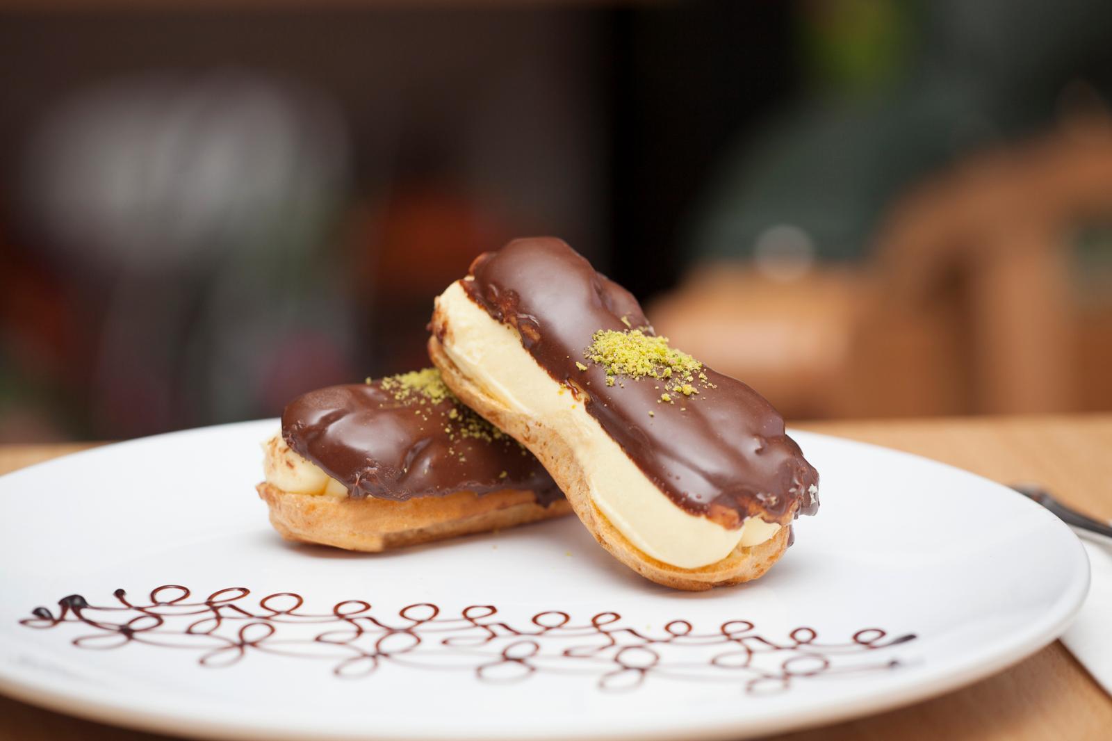 Are You A Food Snob Or A Food Slob? Desserts Quiz Chocolate eclair