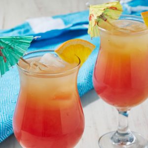 ☕ Choose a Drink for Each of These Unique Scenarios and We’ll Guess Your Age Sex on the Beach (with a wink to your date after you order it)