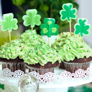 This Cupcake Quiz Will Reveal What Your Fortune Cookie Says St. Patrick\'s Day cupcake