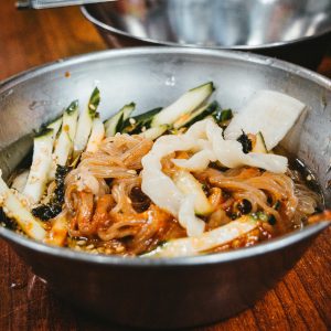 🥟 Unleash Your Inner Foodie with This Delicious Asian Cuisine Personality Quiz 🍣 Bibimbap (mixed rice with vegetables)