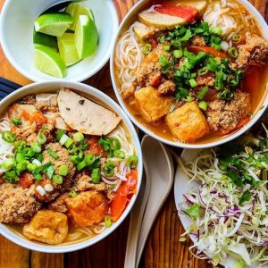 This Seafood Buffet Quiz Will Reveal What Sea Creature You Are Bún riêu cua (Vietnamese crab and tomato noodle soup)