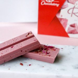 Eat At Strawberry Buffet To Know What Berry You Are Quiz Strawberry Kit Kat