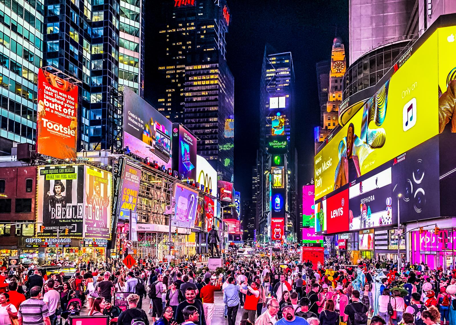 Name That City! Put Your Travel Knowledge to Test With This Picture Quiz! Times Square, New York