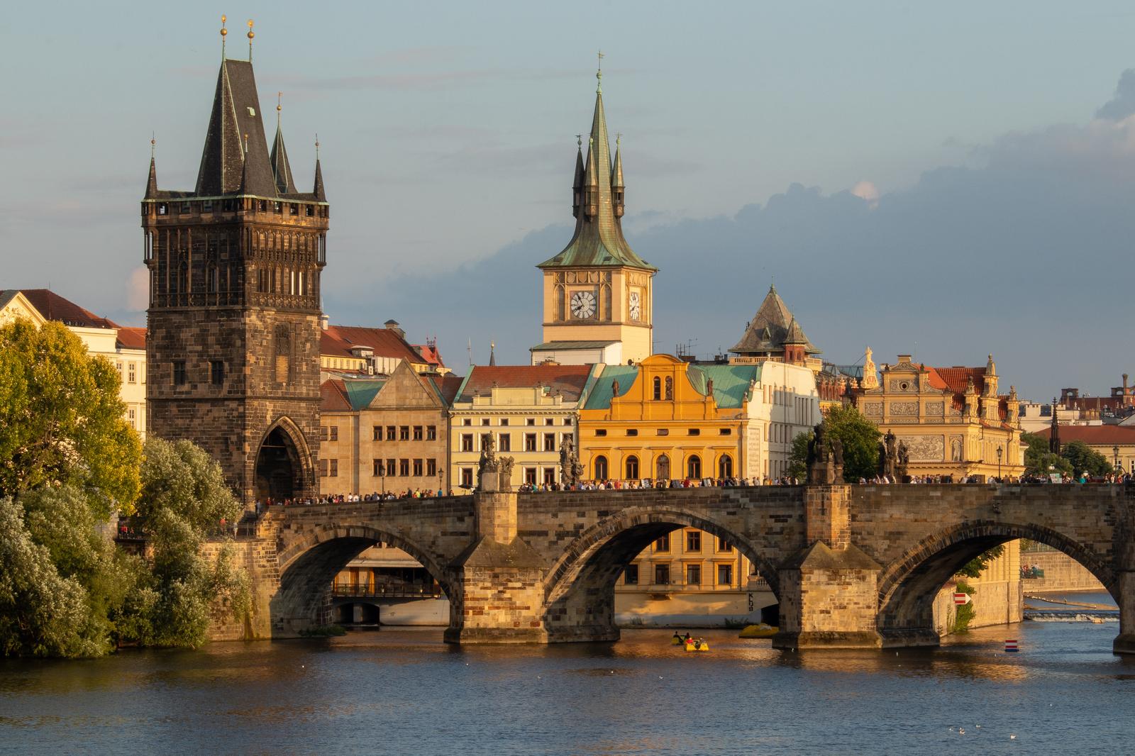 9 in 10 Americans Can’t Recognize These European Cities — Can You? Prague, Czech Republic