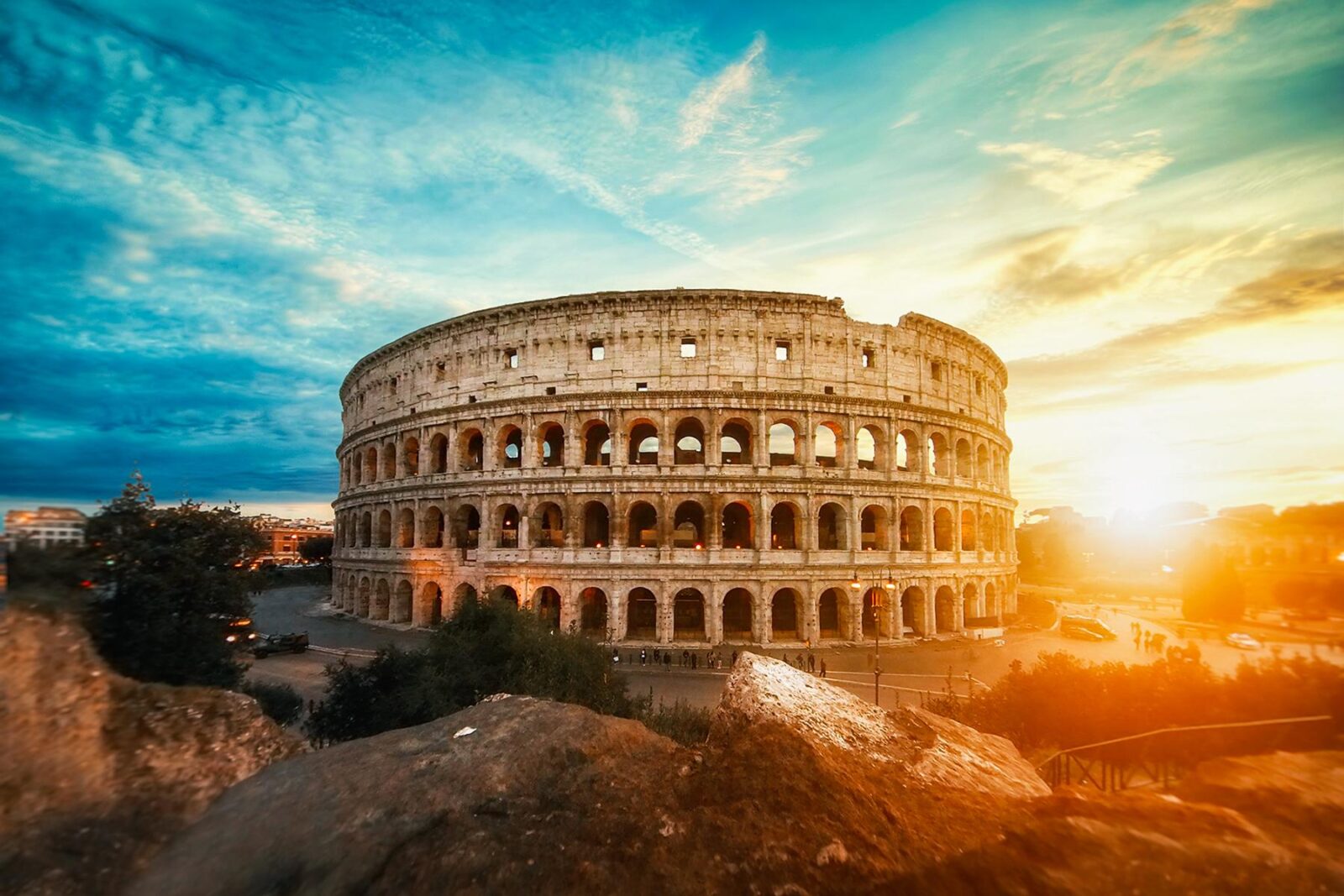 World Tourism Day Quiz Colosseum, Rome, Italy