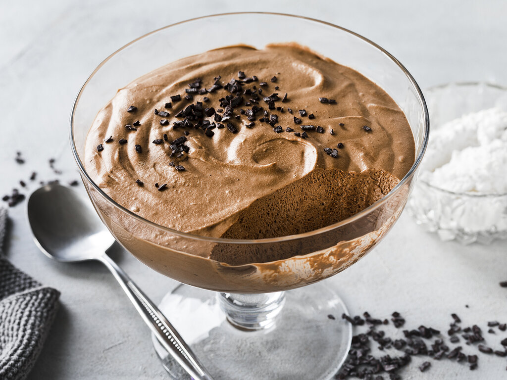 This Picture Quiz Will Challenge Your Knowledge of Classic French Desserts 🥐 – Can You Score High? Mousse au Chocolat (chocolate mousse)