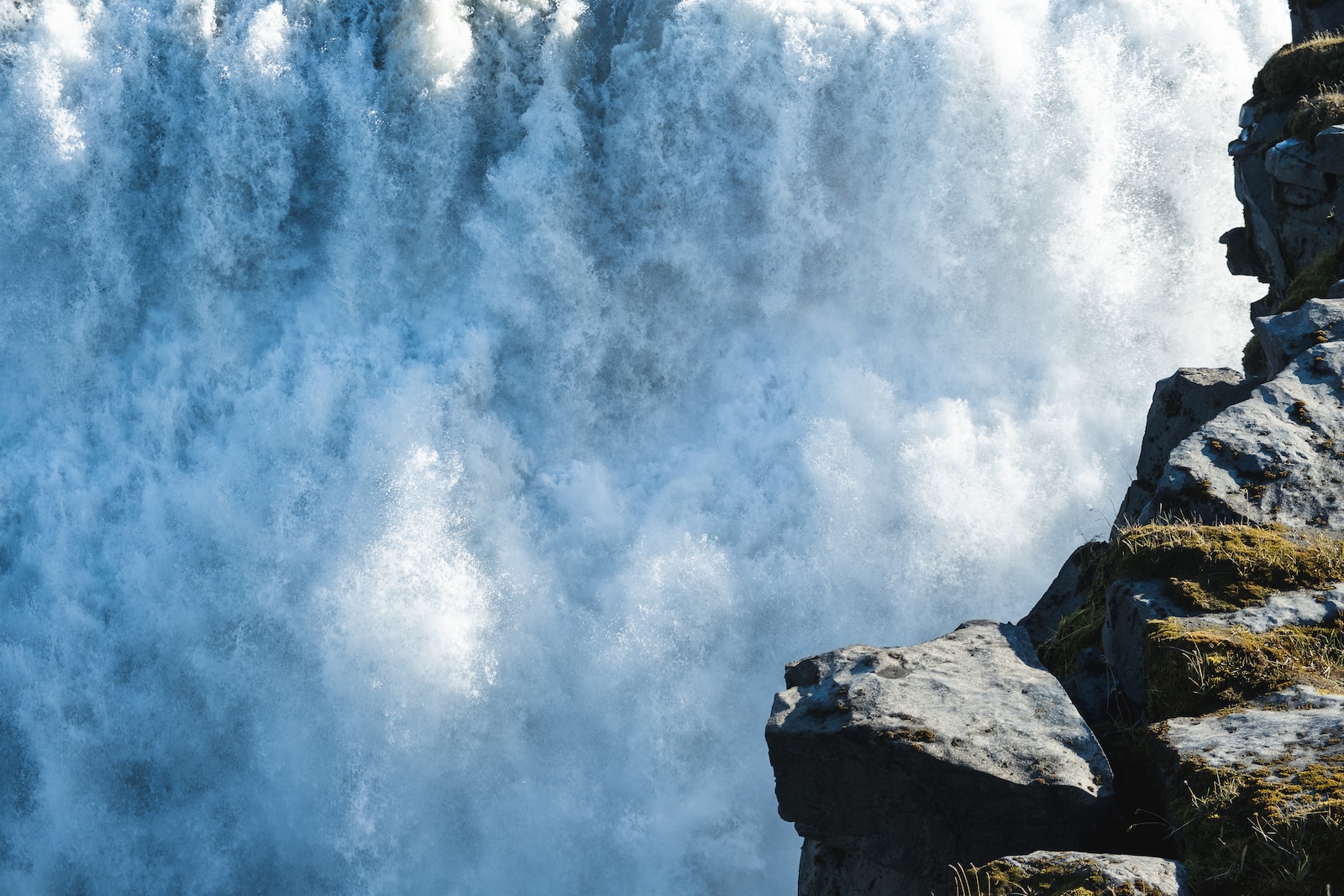 Here Are 24 Glorious Natural Attractions – Can You Match Them to Their Country? Dettifoss, Iceland
