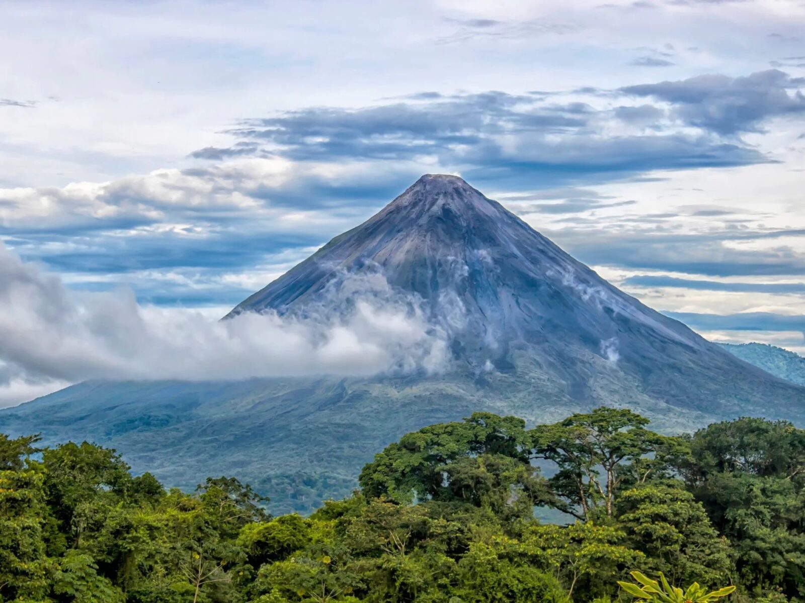 Only 1% Can Master This Impossible Flag Quiz Arenal Volcano, Costa Rica