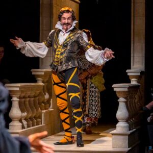 The Average Person Can Pass This General Knowledge Quiz, So to Impress Me, You’ll Have to Do Better Than That Twelfth Night