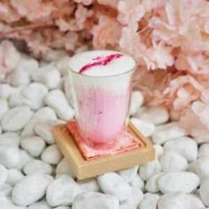 🥟 Unleash Your Inner Foodie with This Delicious Asian Cuisine Personality Quiz 🍣 Cherry blossom sakura latte