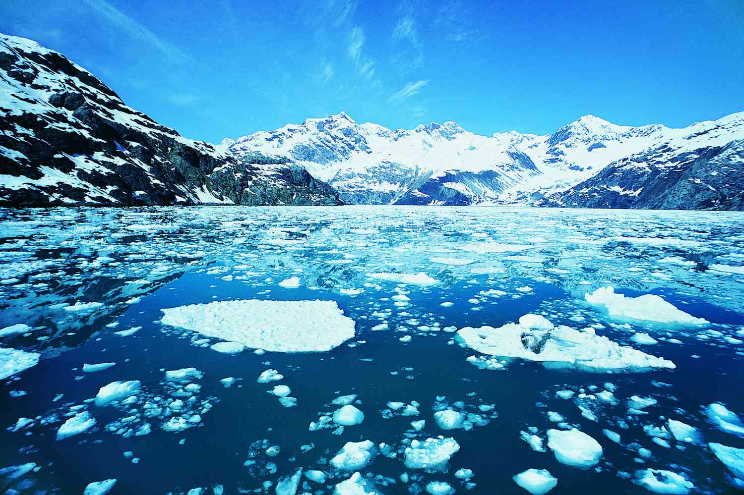Can You Match These Extraordinary Natural Features to Their Respective Countries? Glacier Bay National Park, Alaska