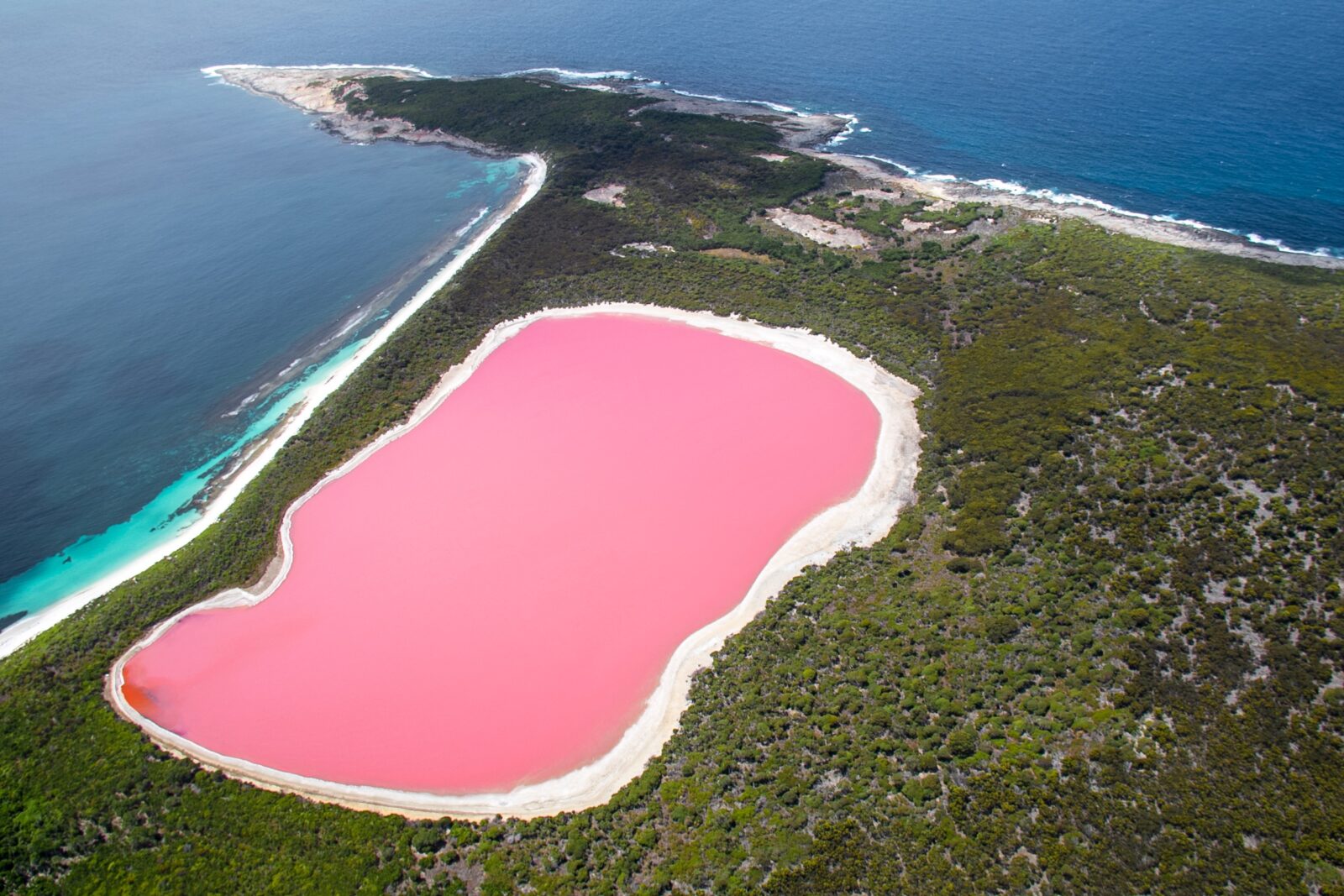 Can You Match These Extraordinary Natural Features to Their Respective Countries? Lake Hillier, Australia